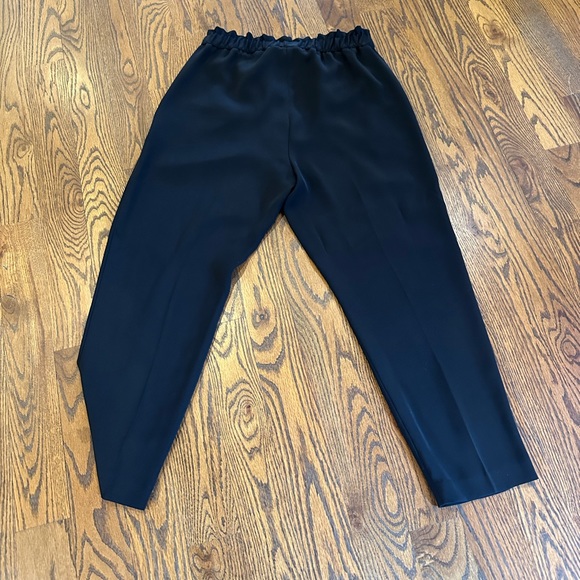 Express pull on high rise ankle pant - Picture 4 of 4